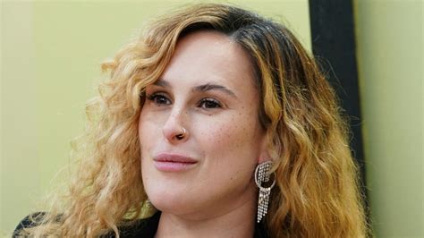 rumer willis celebrates mom bod and shares nude snap following
