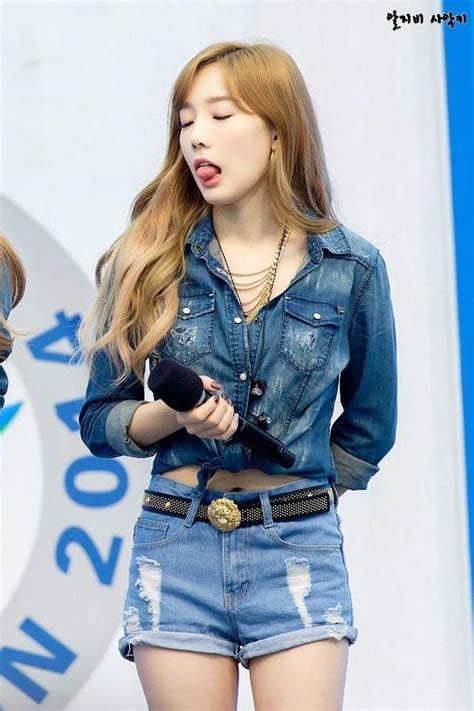 😍top 10 Sexiest Outfits Of Girls’ Generation Taeyeon😍 K Pop Amino