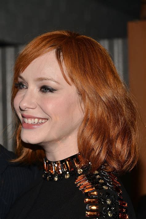 christina hendricks returns to her bright red hair color with a new