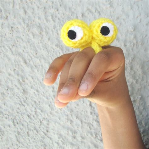 finger puppet crochet pattern googly eye ring  instant  etsy