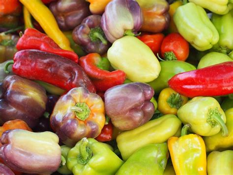 kinds  sweet peppers learn   sweet pepper varieties