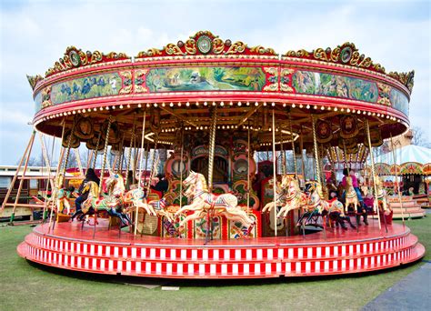 carousel day  july days   year