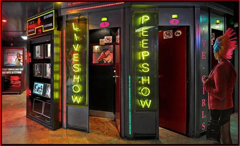 the sex palace peepshow for decades peepshows were