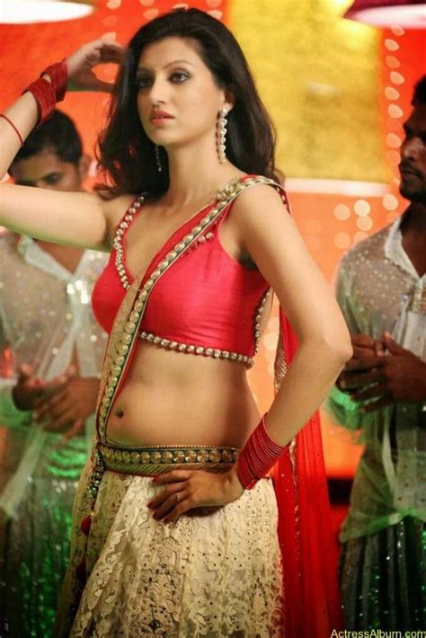 hamsa nandini hot navel pics from loukyam movie actress