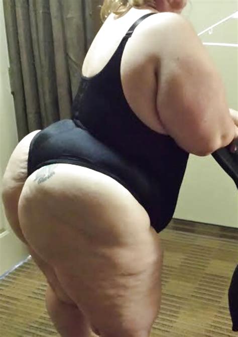 Short Ssbbw With Thick Legs And Butt 4 Pics Xhamster