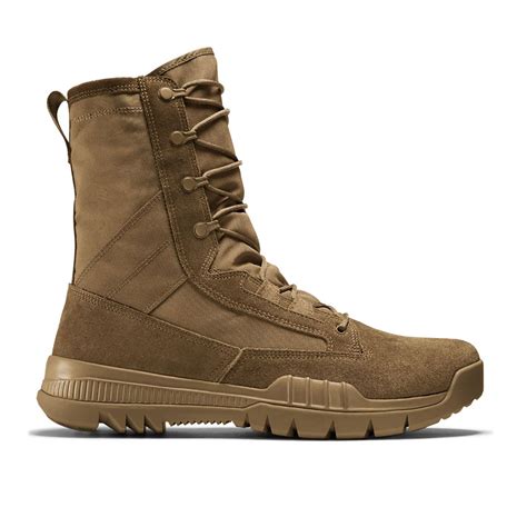 nike sfb field  leather mens boot