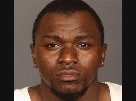 police search for bed stuy domestic violence suspect nypd bed stuy