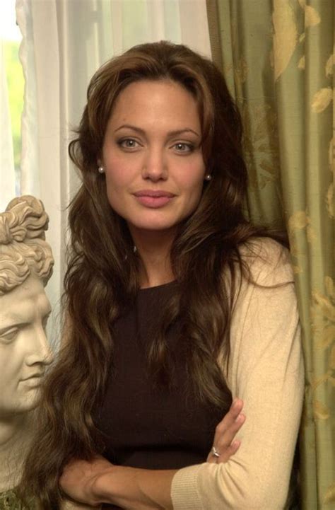 Angelina Jolie ~~ For More Pinfantasy Gente