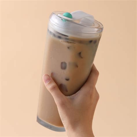 This Ingenious Glass Cup Lets You Drink Bubble Tea Without