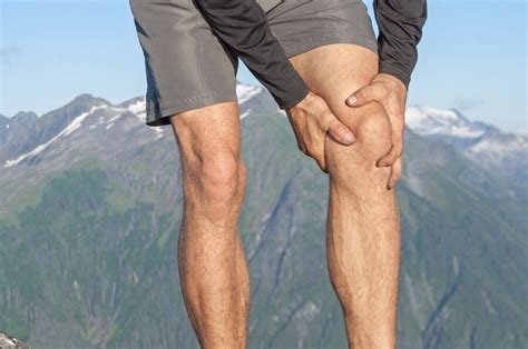 rehabbing acl tears surgery or physical therapyloudoun sports therapy center