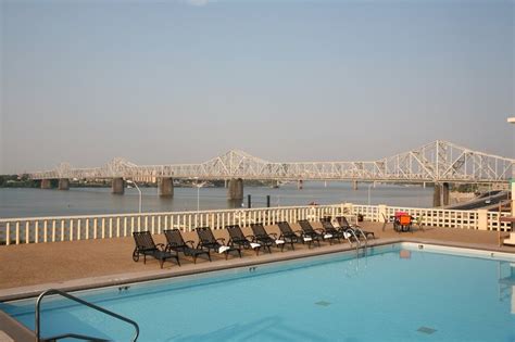 Galt House Hotel And Suites Louisville Ky What To Know