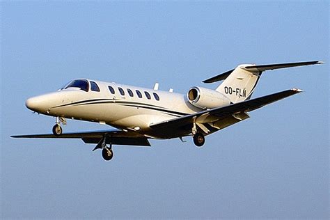 top  single pilot jets    flight aeroclassorg