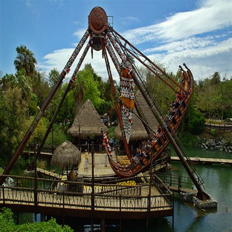 portaventura theme park spain amusement park seasonal walkaround rides mazes