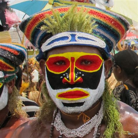 Nature Wonders Gershonized People Of Papua New Guinea At