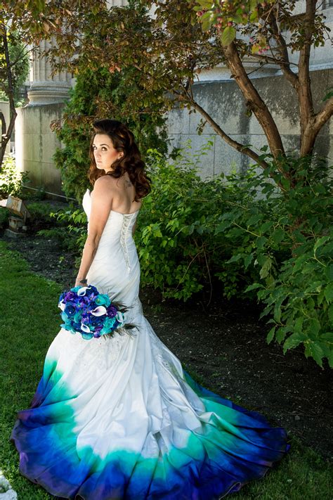 airbrushed wedding dress  site  show   gown paul