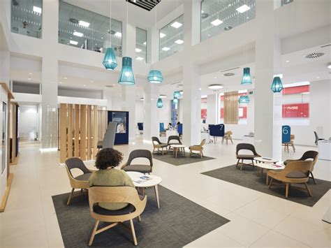 banks redesign  user experience   branch offices  design dynamobel