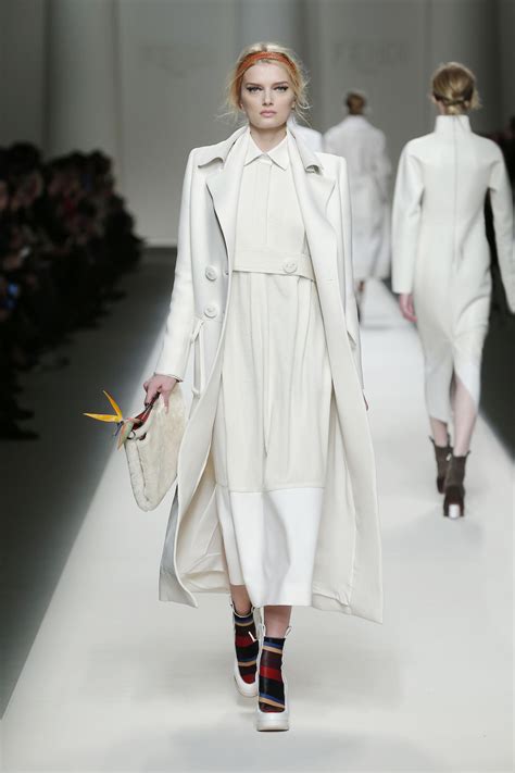 Fendi Fall Winter 2015 16 Womens Collection The Skinny Beep