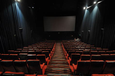 amc offers private theater rentals starting    cinemas continue  struggle techcrunch