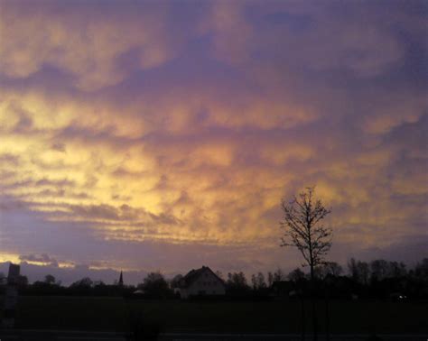 sunrise clouds  bicnarok  deviantart