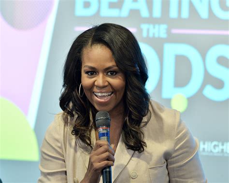 Michelle Obama Tells First Generation College Bound