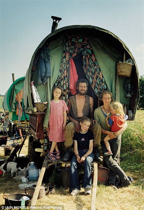 iain mckell s pictures capture britain s new age travellers daily