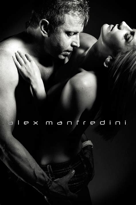 intimate couples photography by photographer alex manfredini at miami