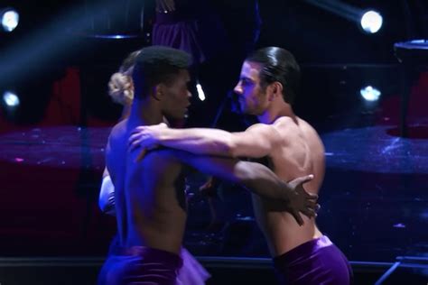 Dancing With The Stars Makes Show History With First Same Sex Dance
