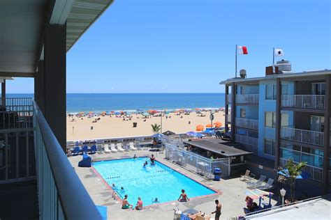 flagship oceanfront hotel  ocean city  rates deals  orbitz