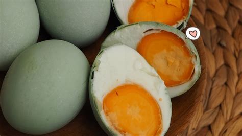 membuat telur asin  abu gosok mudah  praktis orami