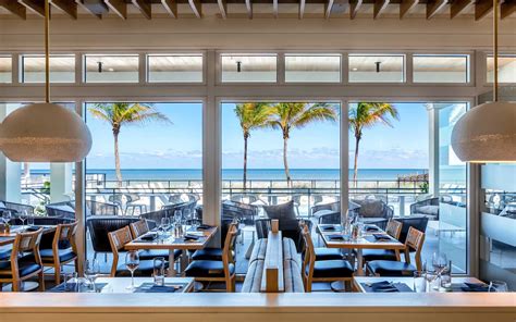 florida bars  restaurants give    views   ocean florida restaurants
