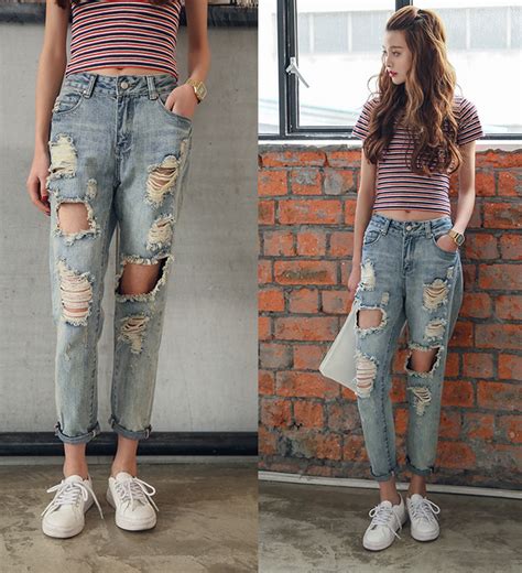Fashion Hole Jeans In 2020 Womens Ripped Jeans Fashion