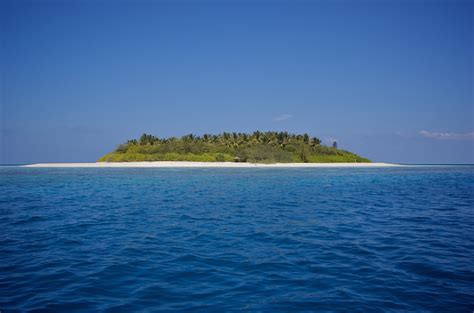 uninhabited islands   world  touropia