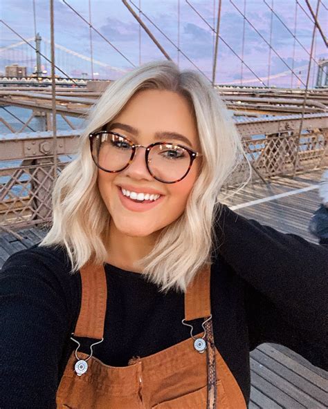 brooklyn bridge selfie short hair goals glasses bre sheppard