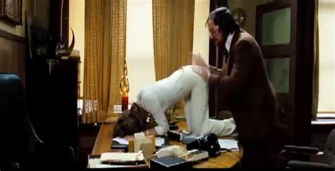 christian bale plays bongo butt drums in ‘american hustle