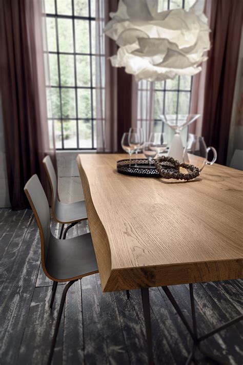 Scopri la nostra selezione e tutte le offerte sul nostro sito! Tavolo sala da pranzo Denis Rovere scortecciato La Primavera