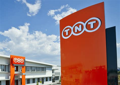 tnt express  bolster mining industry   service prime mover magazine