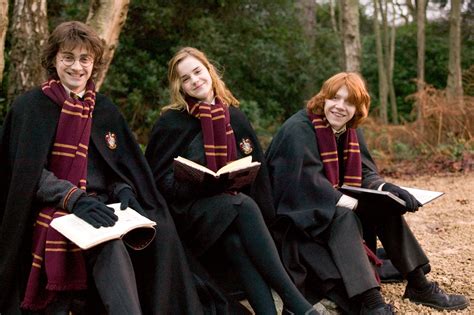 harry potter film  twitter happy worldsmileday  hogwarts show    magical