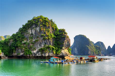 halong bucht  vietnam leidet unter overtourism