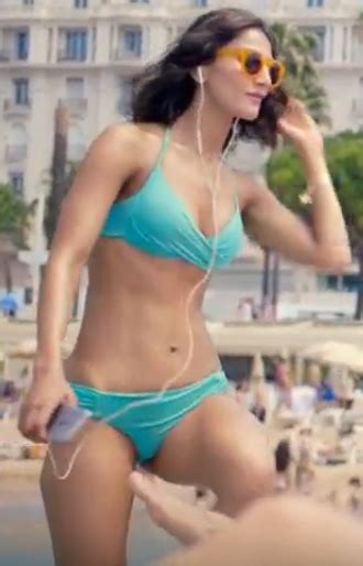 Vaani Kapoor Sexy Photoshoot Poses In Bikini Spicy