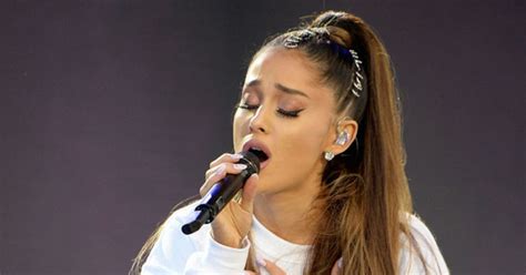 see ariana grande s emotional somewhere over the rainbow
