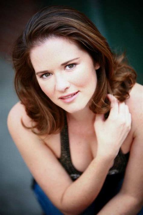 47 nude pictures of sarah drew that will fill your heart