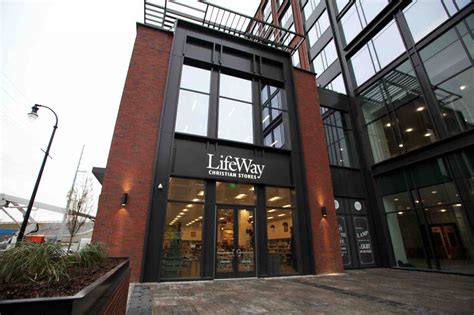 lifeway announces store closures