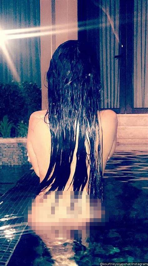 kourtney kardashian goes naked exposes bare butt on snapchat