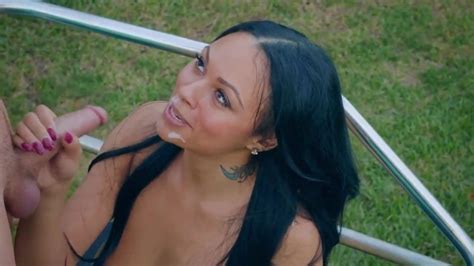 Premium Bethany Benz Outdoor Sex With A White Lad Xbabe