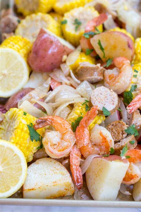 easy shrimp boil recipe {seafood boil} dinner then dessert
