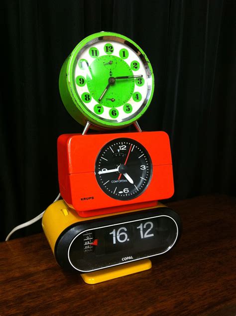 retro wekkers vintage alarmclocks time clock retro home mid century furniture digital alarm