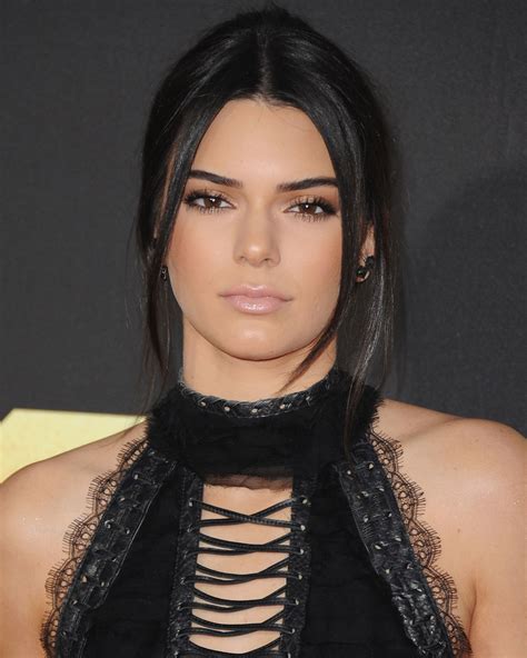 how to kendall jenner inspired brow tutorial