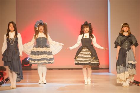 写真9 51｜文化服装学院で学生によるファッションショー 高校生日本一のファッションデザインコンテストの発表も ファッションプレス