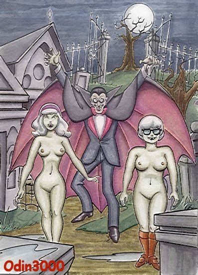 Rule 34 2girls Daphne Blake Dracula Female Hanna Barbera Human