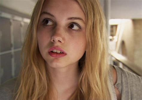 17 pictures of game of thrones actress hannah murray peanut chuck chuckin peanuts